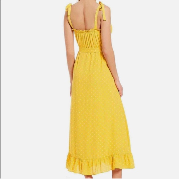 ✨HP✨ A loves A yellow polka dot maxi dresss with bow strap details sz M (NWT) - Picture 2 of 4